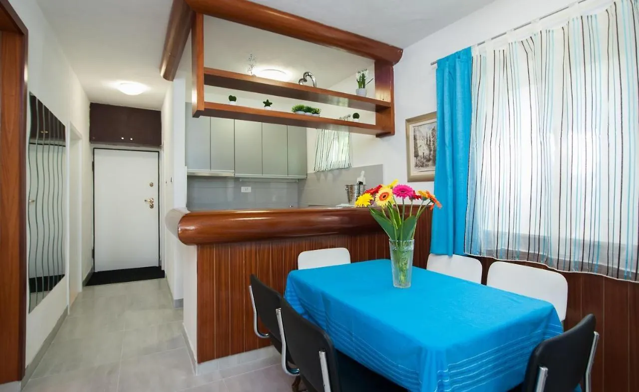 Villa Astrid On Ciovo Island, Private Pool Trogir