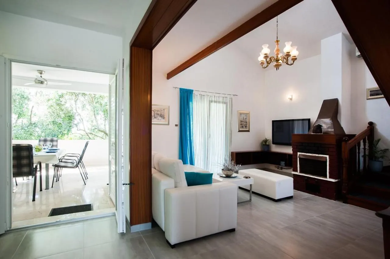 Villa Astrid On Ciovo Island, Private Pool Trogir